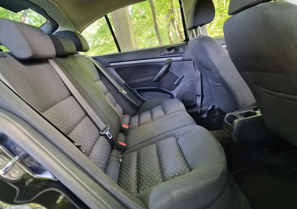 Skoda Octavia cena 12999 przebieg: 385000, rok produkcji 2010 z Sosnowiec małe 277